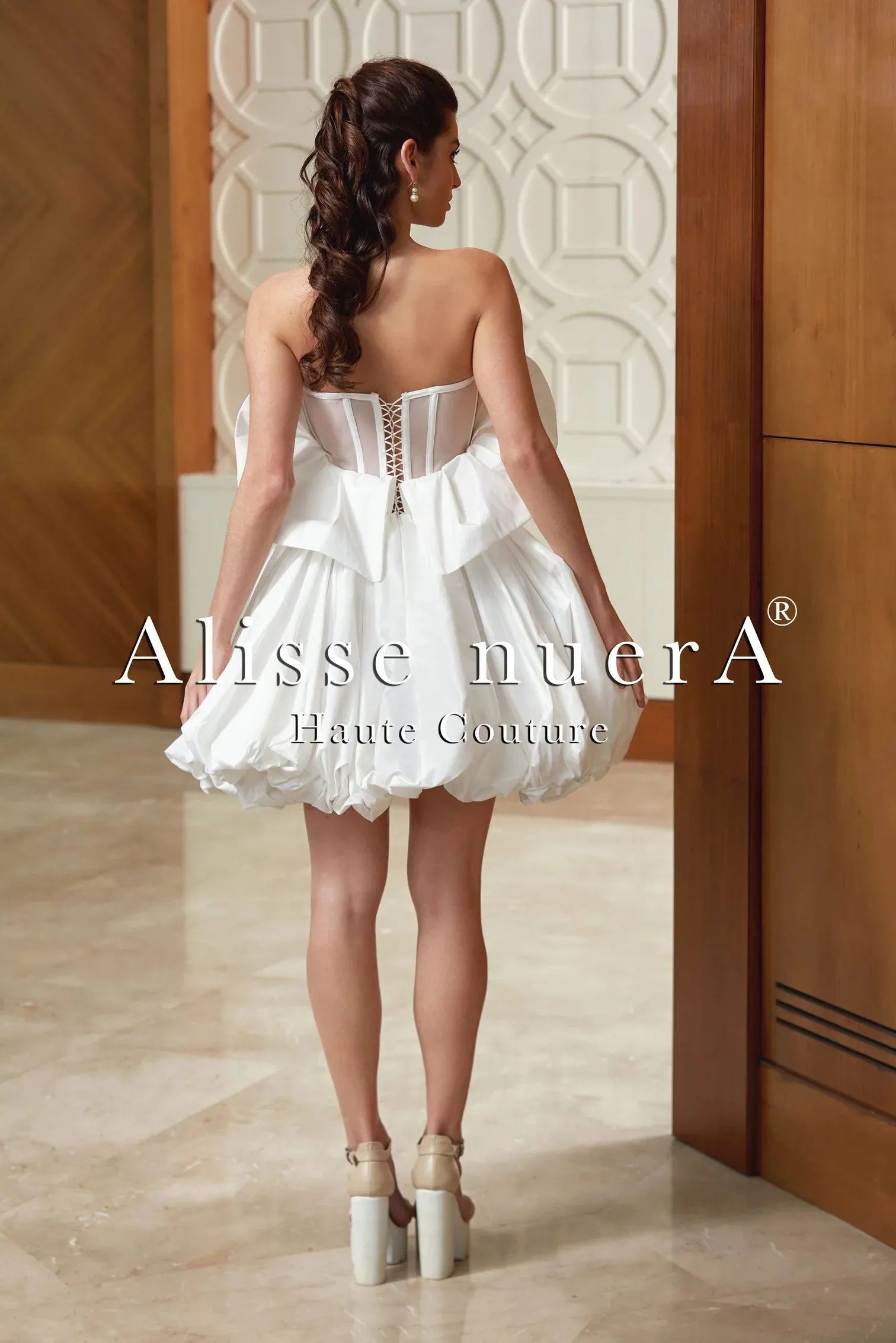 Balloon Skirted Strapless Special Design Mini Wedding Dress Model
