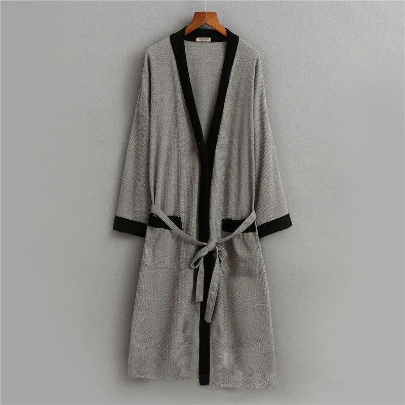 Fashion Bathrobe 2019 Plus Size Cotton V Neck Nightgown For Men Sashes Long Sleeve Men Robes Autumn Winter Ds5082