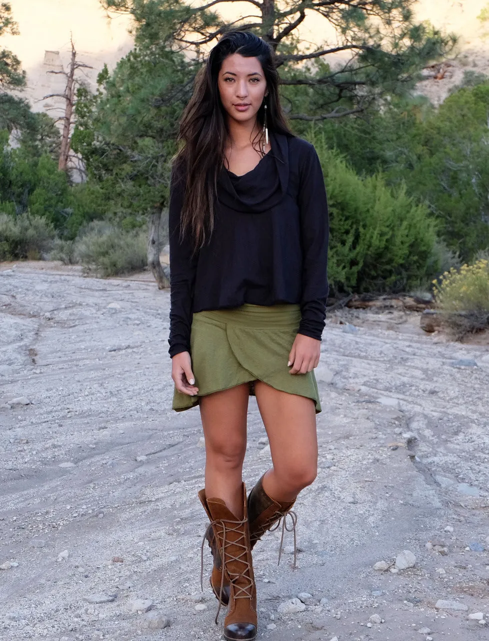 Petal Front Mini Skirt