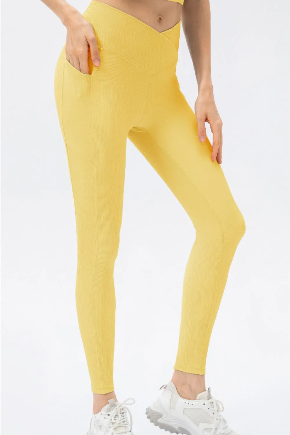 Santa Monica Highly Stretchy Crossover Wais Leggings