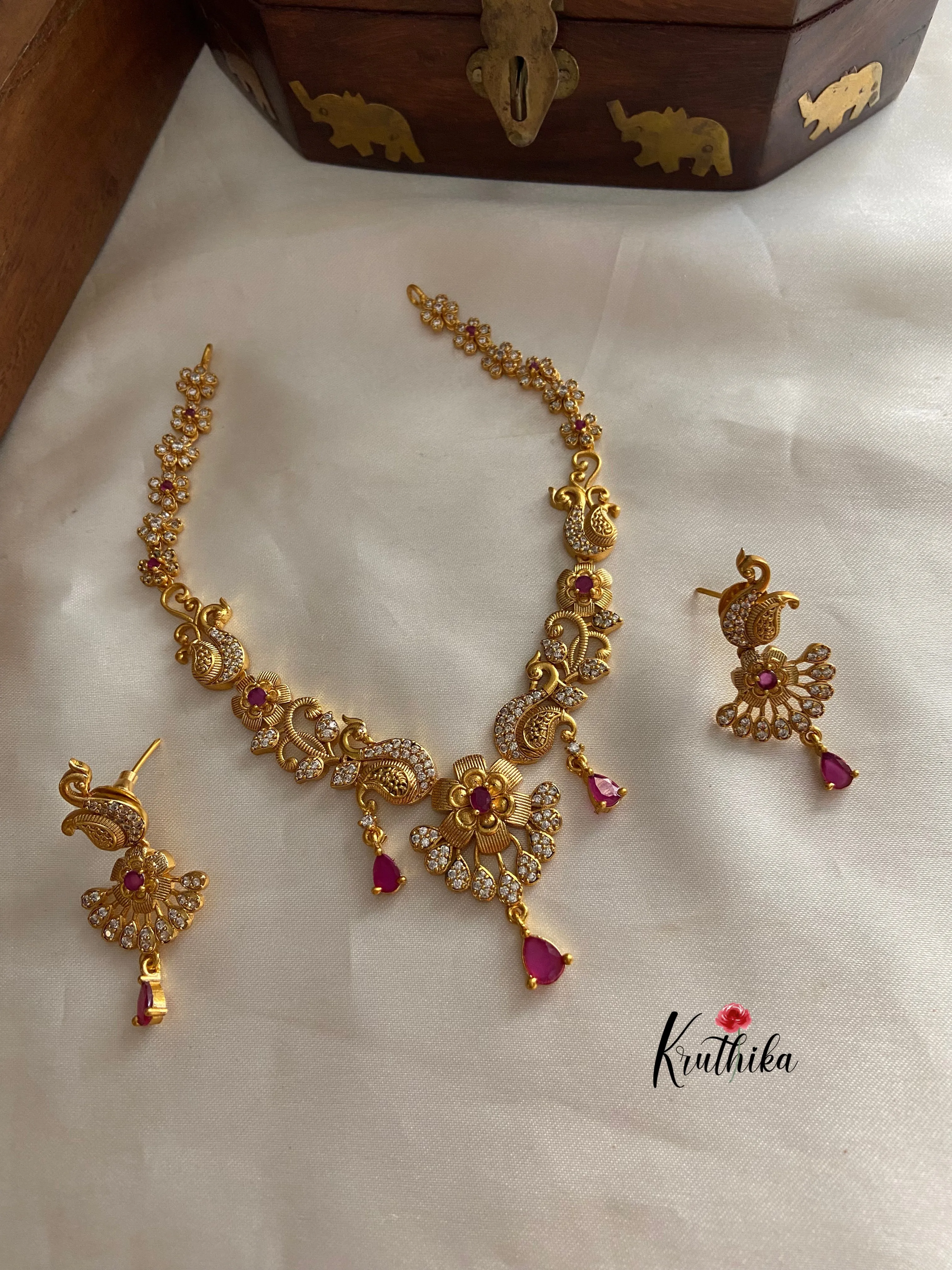 Simple cz peacock necklace NC725
